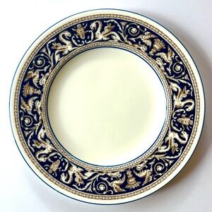 Ornate Wedgwood Florentine Dark Blue W1956 Bone China Salad Plate Dragon England